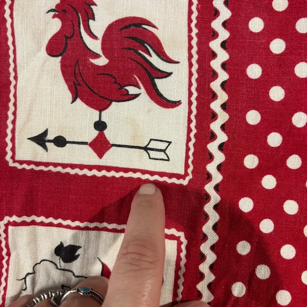 Vintage Red &‎ White Polka Dot Rooster Kitchen Table Apron with Fringe Trim